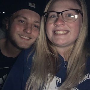 Meet your Posher, Dawn